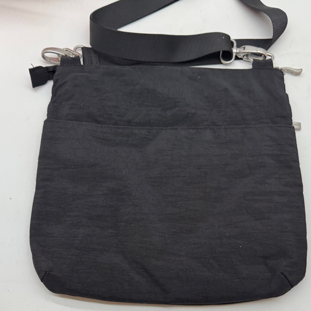 Baggallini Black Nylon Crossbody Bag NYB8524K - Picture 7 of 14